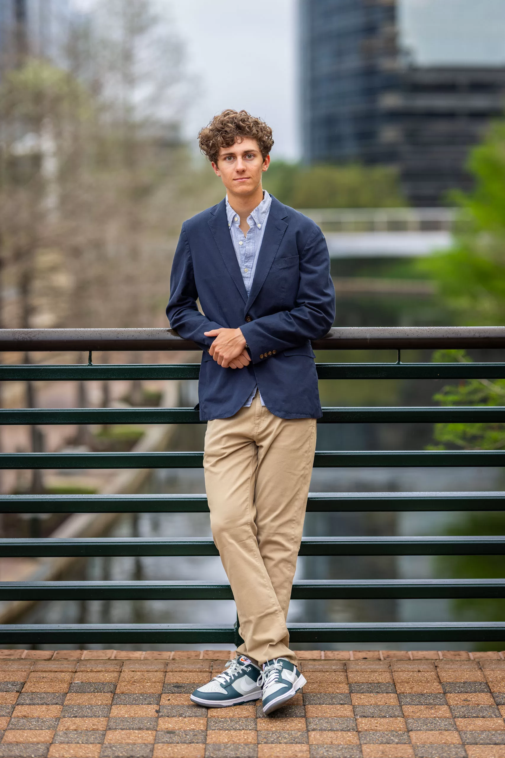 Senior photo, The Woodlands, Market Street, The Woodlands Waterway, College Park High School Cavaliers, TWHS, The Woodlands High School, Dramatic Lighting, Senior Photography, Senior photo, The Woodlands, College Park High School Cavaliers, Portrait, TWHS, The Woodlands High School, The Woodlands Highlanders, Senior Photography, Woodlands Senior Photographer
